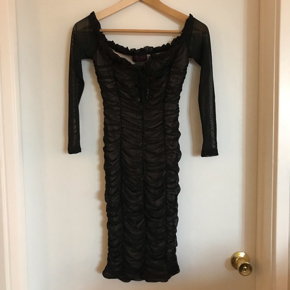 Hot Miami Styles ruched off-shoulder dress